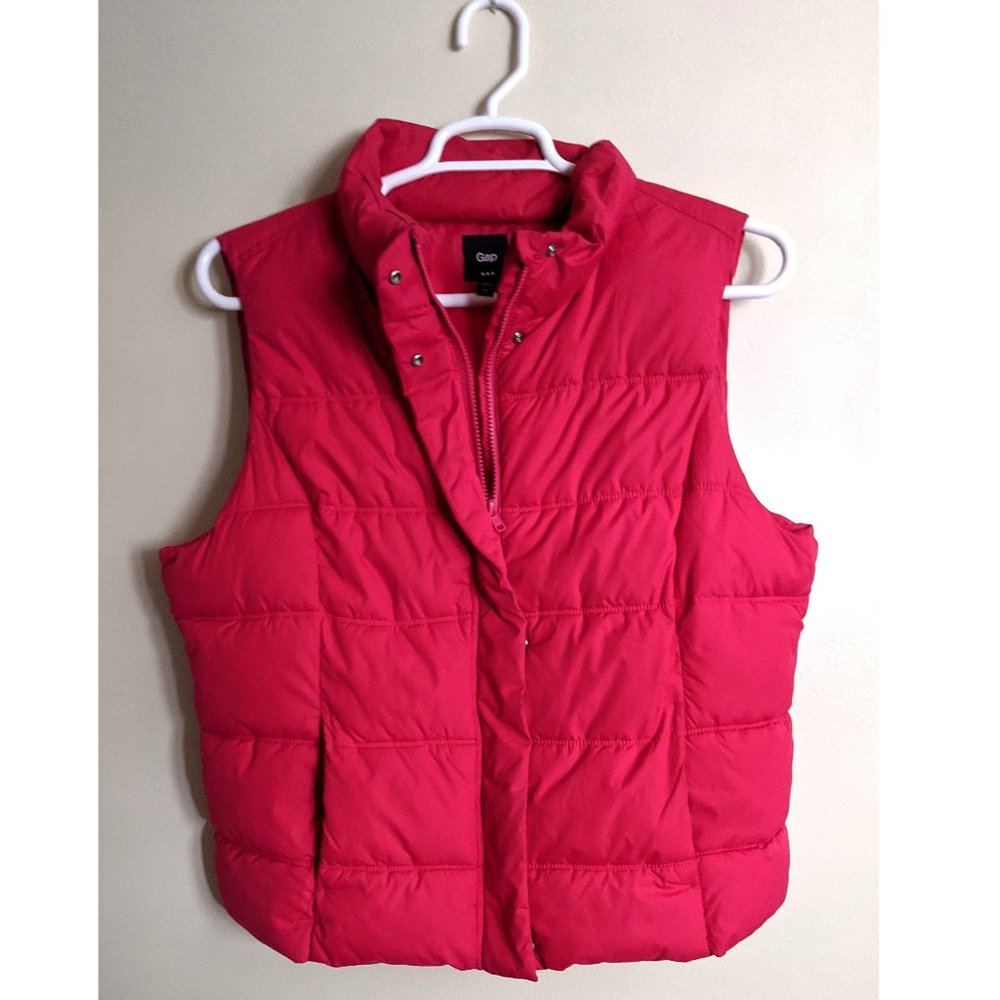 LAST CHANCE Gap Pink Puffer Vest
